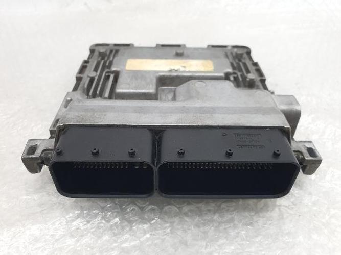 Engine Control Unit (ECU) Mercedes-Benz E-Class (2010)