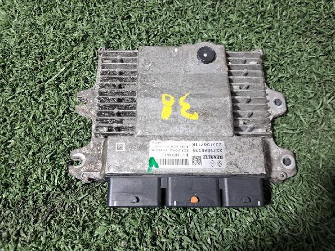 Блок управления двигателем (ECU) Renault SM6 (2016)