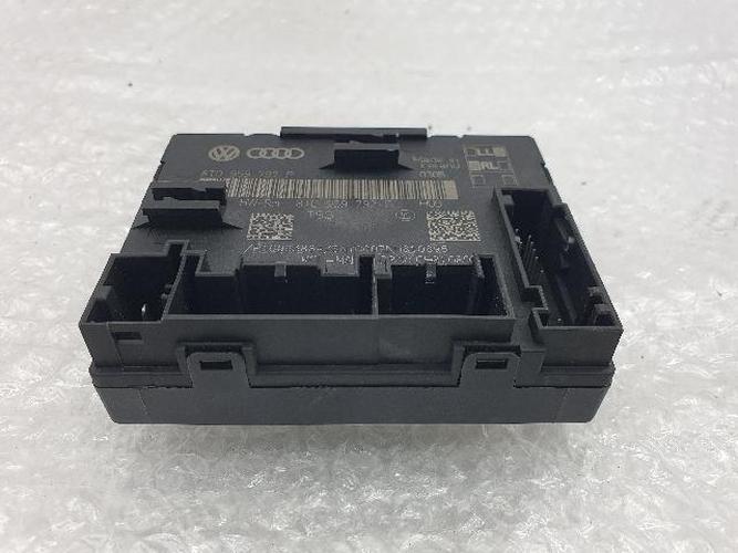 Electronic Module Audi A4 (2015)