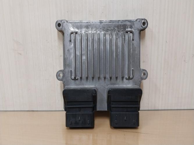 Engine Control Unit (ECU) Hyundai Equus (2009)