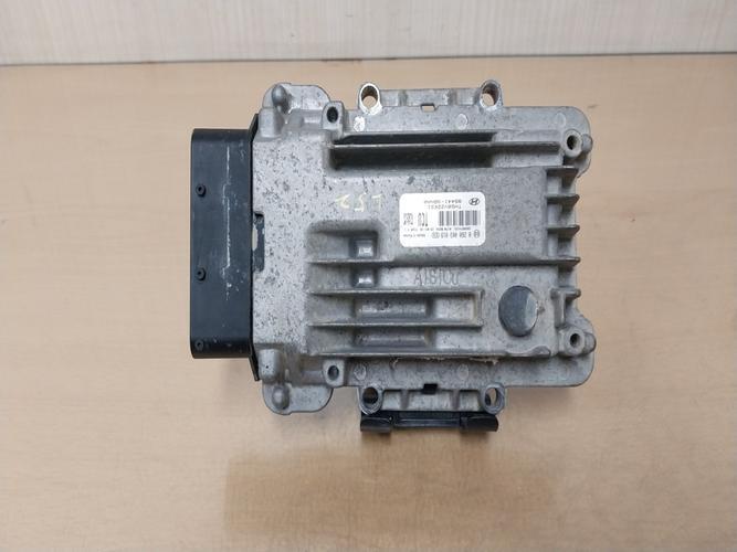 Transmission Control Unit (TCU) Hyundai Grandeur (2015)