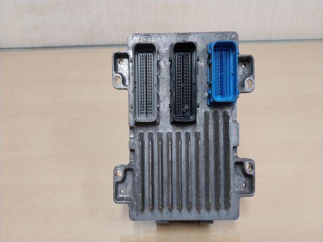 Блок управления двигателем (ECU) Chevrolet Cruze (2016)