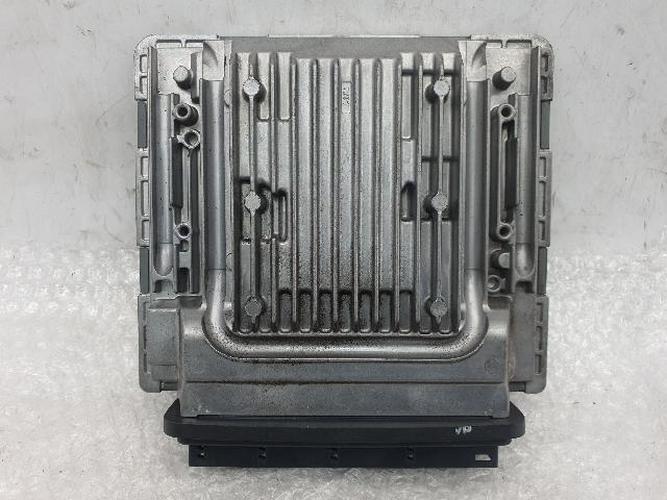 Блок управления двигателем (ECU) BMW 7 Series (2010)