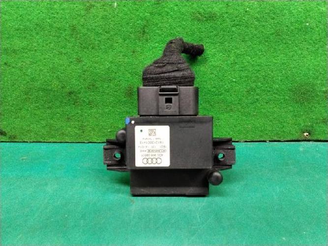 Electronic Module Audi A4 (2015)