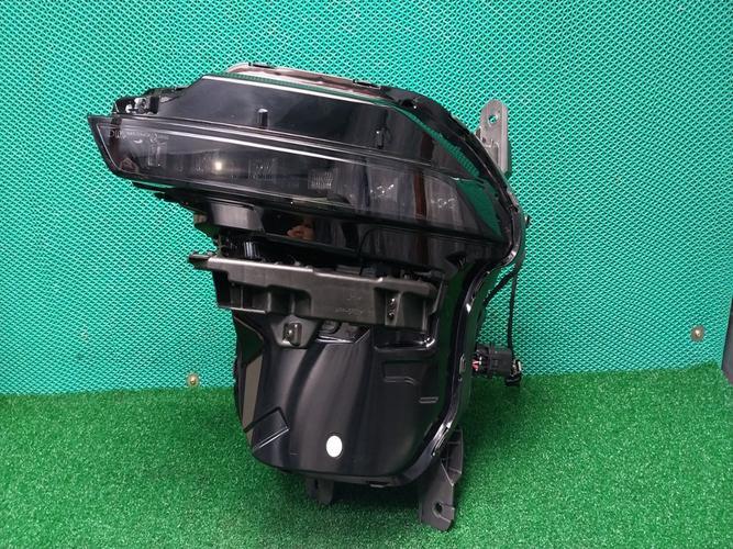 Headlight Left (LH) Hyundai Grandeur (2026)