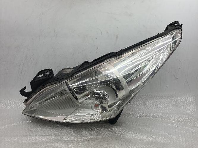 Headlight Left (LH) Peugeot 3008 (2012)