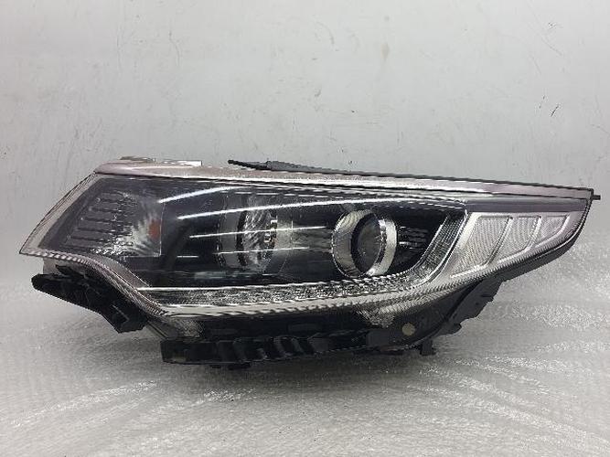 Headlight Left (LH) Kia K5 (2018)