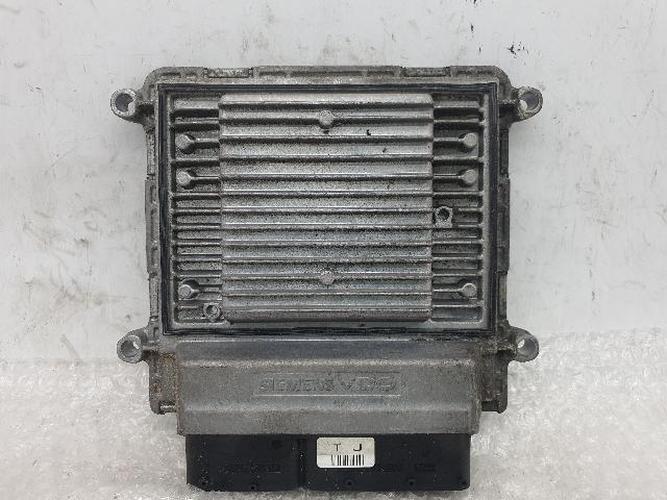 Engine Control Unit (ECU) Kia Carens (2007)