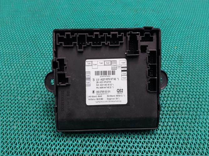 Electronic Module Mercedes-Benz S-Class (2008)