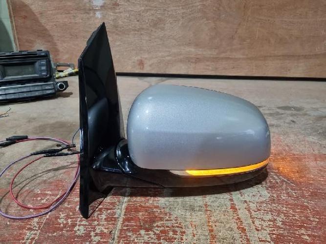 Side Mirror Left (LH) Kia Carnival (2017)