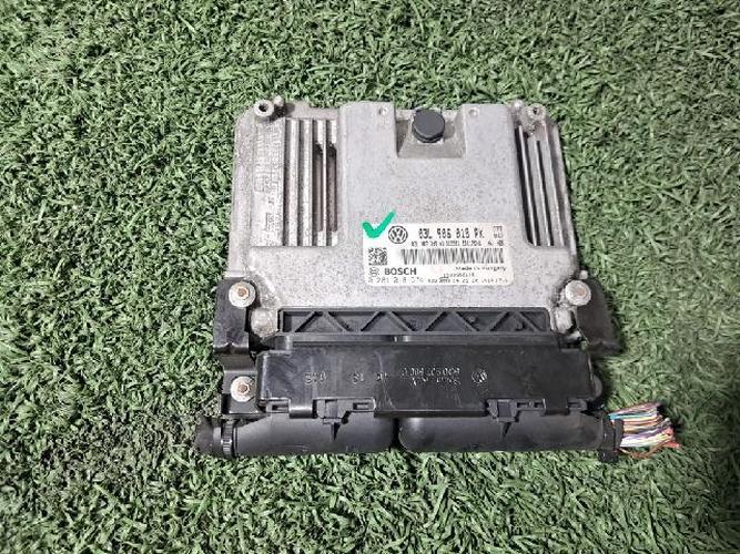 Блок управления двигателем (ECU) Volkswagen Passat (2012–2015)