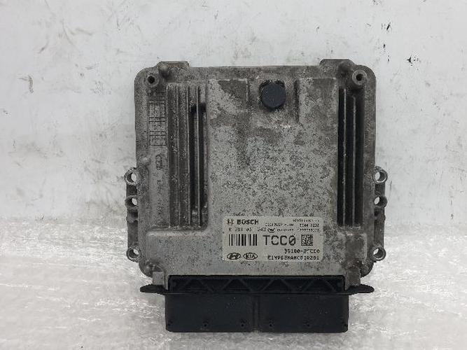 Engine Control Unit (ECU) Kia Carnival (2016)