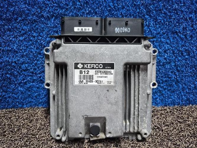 Engine Control Unit (ECU) Hyundai Grandeur (2012)