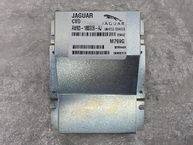 Электронный блок Jaguar XJ (2011)