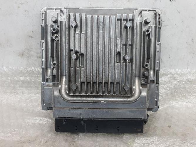 Блок управления двигателем (ECU) BMW 7 Series (2011)