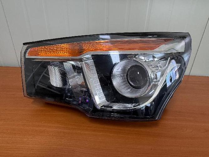 Headlight Left (LH) SsangYong Korando (2018)