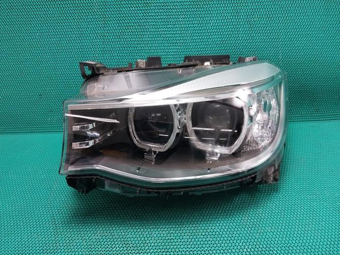 Headlight Left (LH) BMW 5 Series (2016)