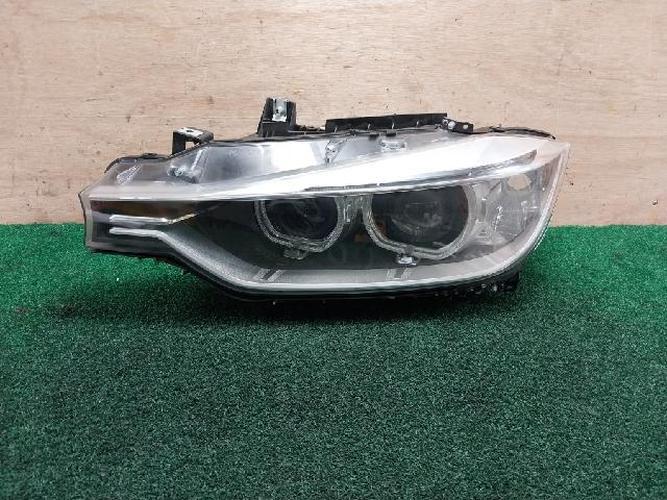 Scheinwerfer links für BMW 3 Series (2015)