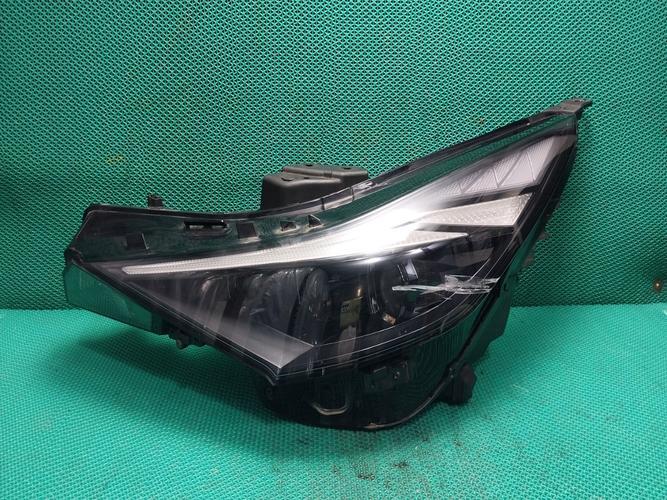 Headlight Left (LH) Hyundai Elantra (2020–2022)