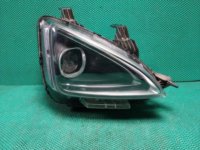 Headlight Right (RH) Hyundai Nexo (2019–2023)