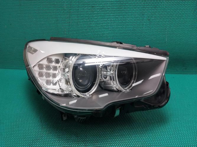 Headlight Right (RH) BMW 5 Series (2010)
