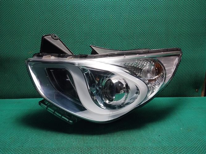 Scheinwerfer links für Hyundai Sonata (2012)