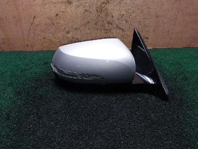 Side Mirror Right (RH) Hyundai Genesis (2015)