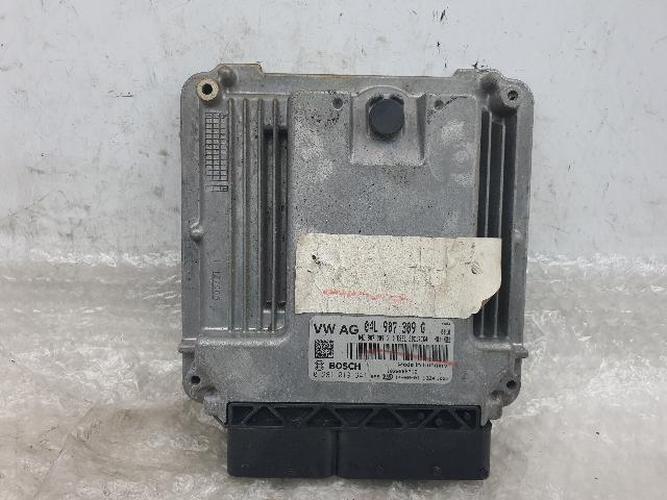 Блок управления двигателем (ECU) Volkswagen Jetta (2015)