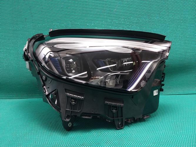 Headlight Right (RH) Mercedes-Benz GLC-Class (2026)