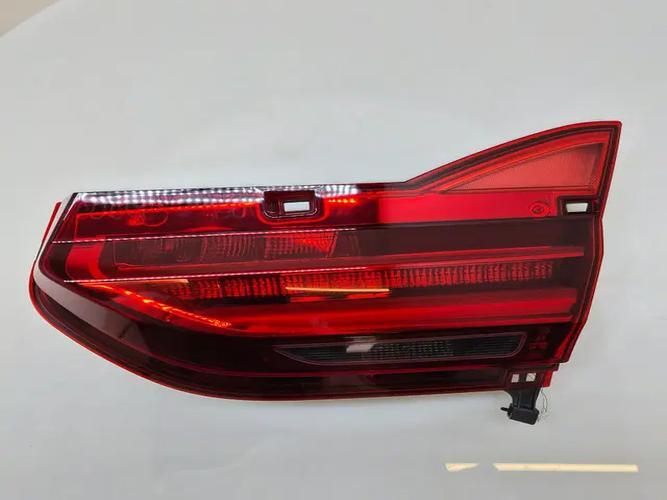 Tail Light Right (RH) Inner (tailgate) BMW 7 Series (2017)
