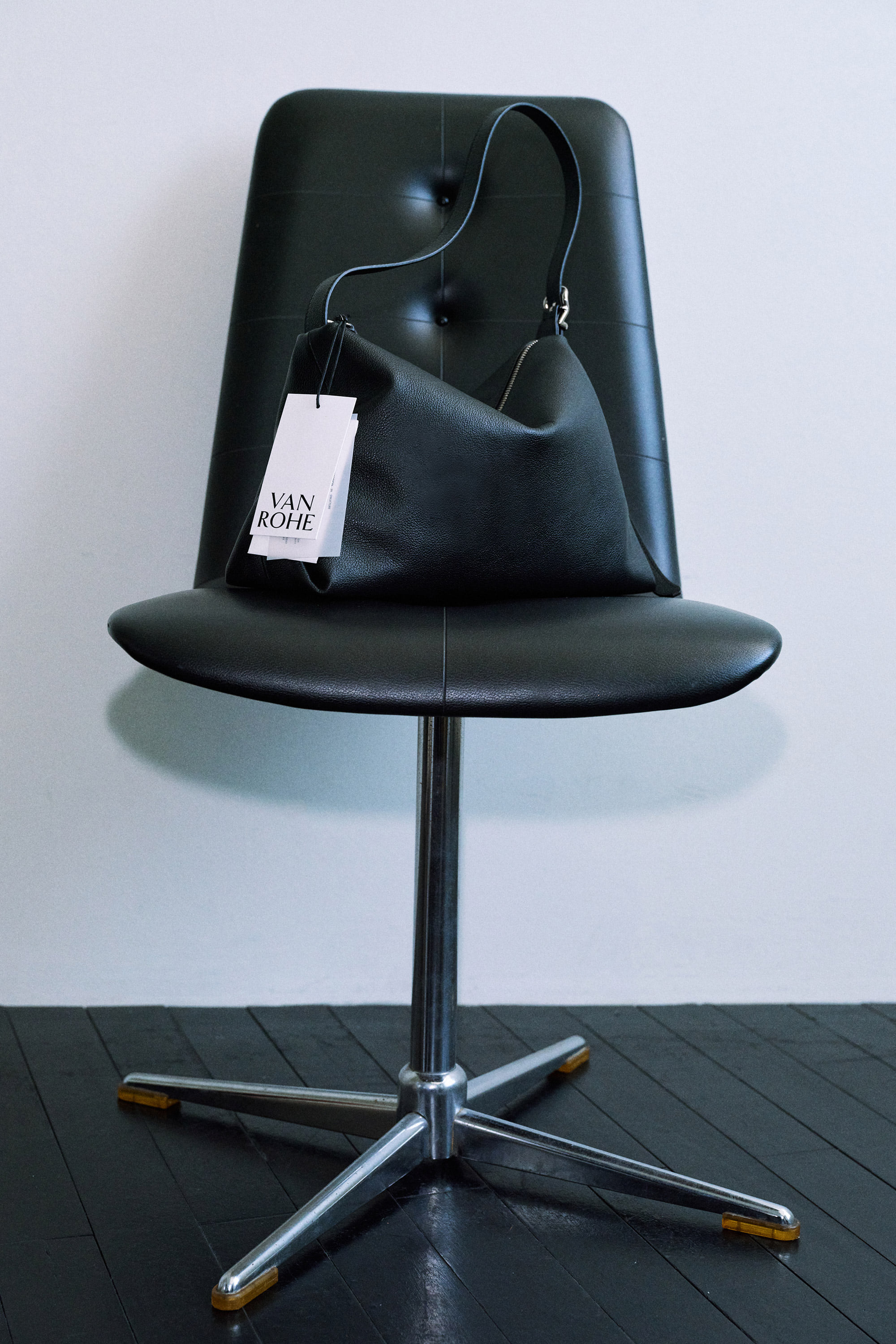 [VAN ROHE] RENAI shoulder Medium Fabric B010-10 ★大人気★ RENAI shoulder Medium B004-92 - VAN ROHE