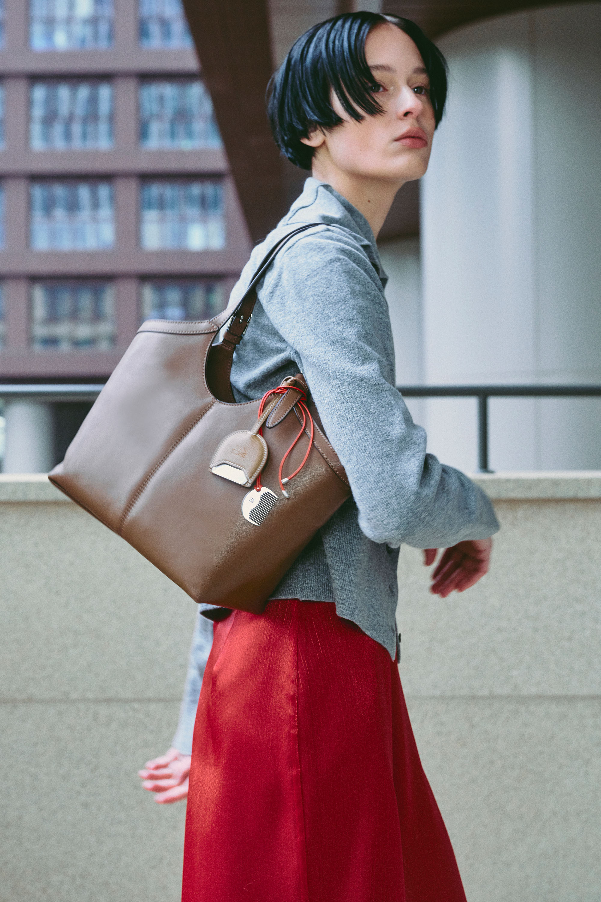 VAN ROHE★ Hue Shoulder ★３色 Shop - - REV - VAN ROHE