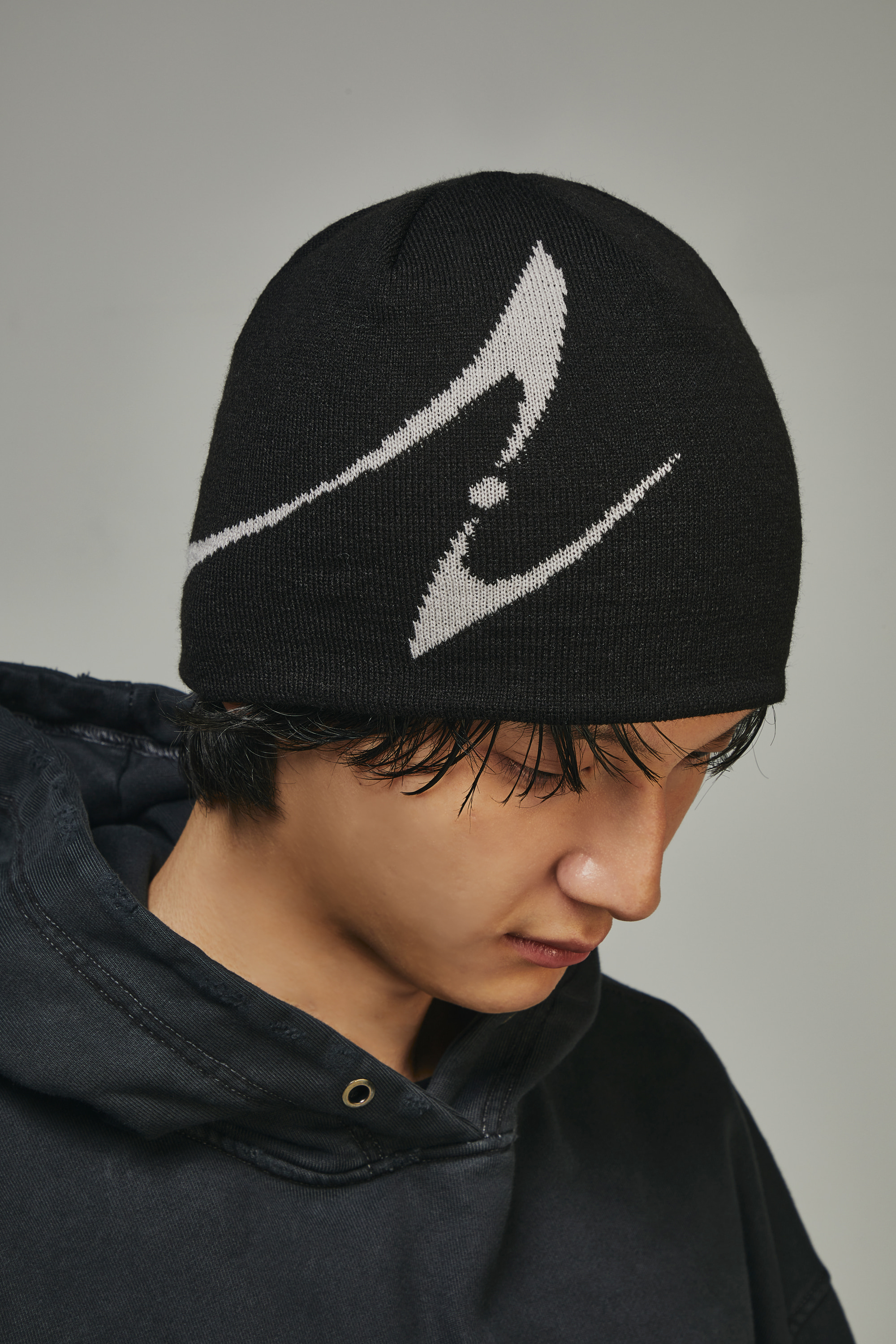 ●BLR● 25ss BLR Curved Logo Beanie BLR】 BLR CURVED LOGO BEANIE BLACK 帽子