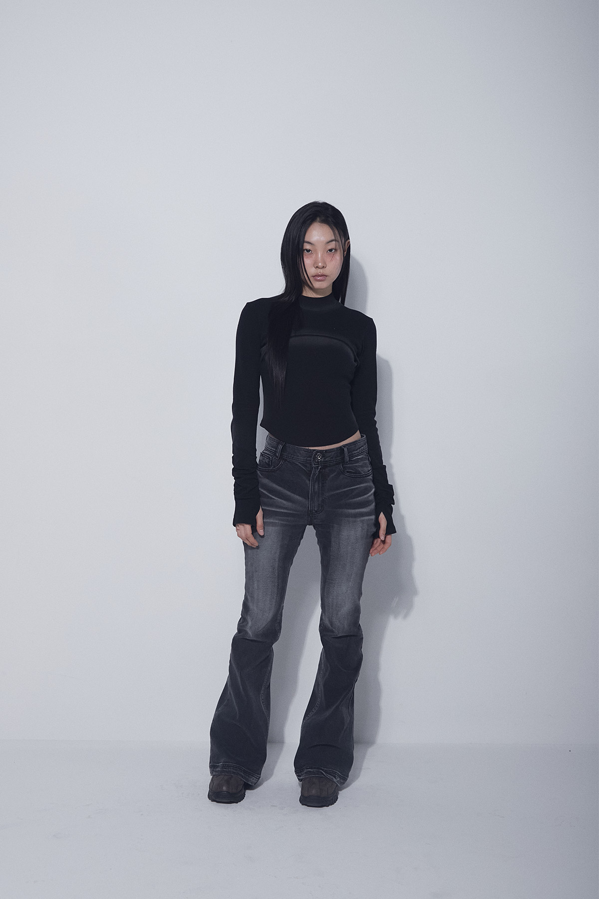 【BLR】Embossed Wave Washing Boots Cut Denim Pants Grey EMBOSSED WAVE WASHING BOOTS CUT DENIM PANTS GREY (W) - BLR