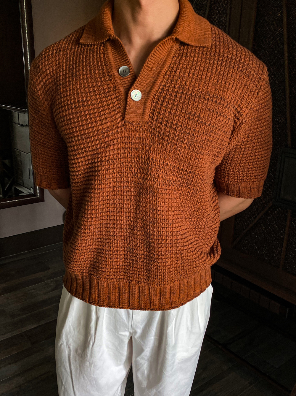 반팔 티셔츠 모델 착용 이미지-S1L61