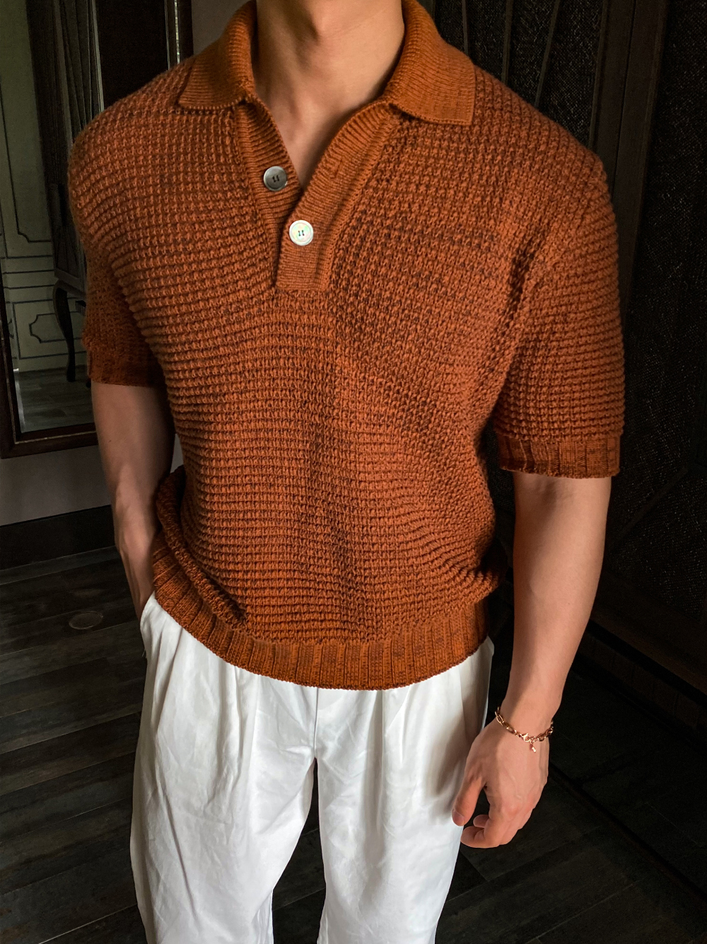 반팔 티셔츠 모델 착용 이미지-S1L71