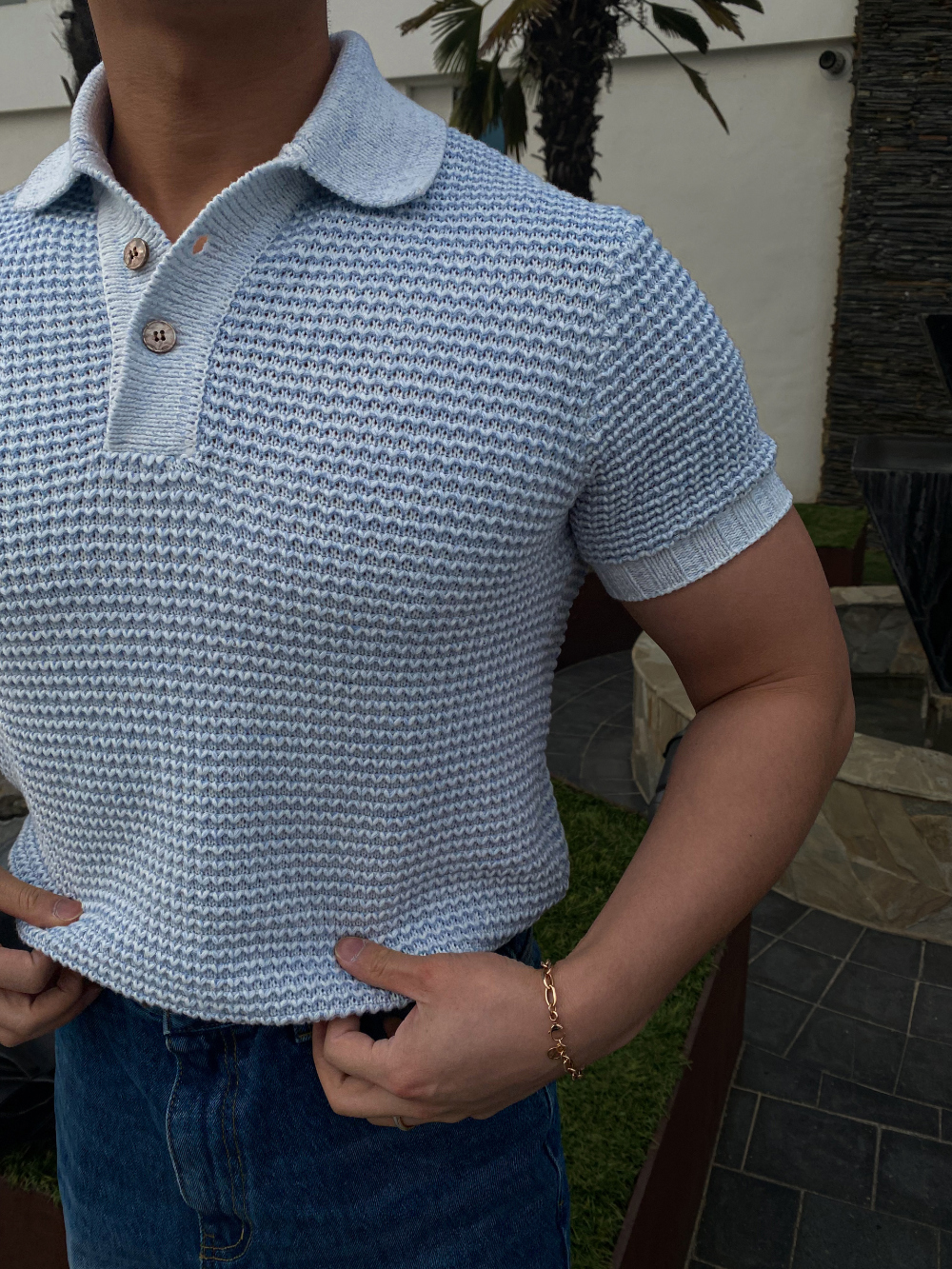 반팔 티셔츠 모델 착용 이미지-S1L90