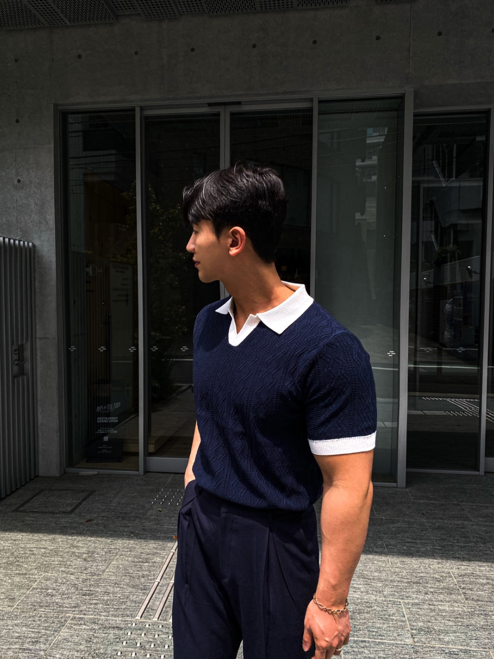 短袖T卹模特兒穿著圖片 - S1L48